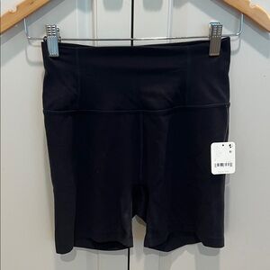 Free Prople free movement Women's High-Waist Black Active Shorts S